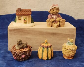 Miniature Cute Cookie Jar Small Box Unique Décor for Dollhouse Diorama or Other Projects, Gift for Miniature Lovers, Gift for Birthday