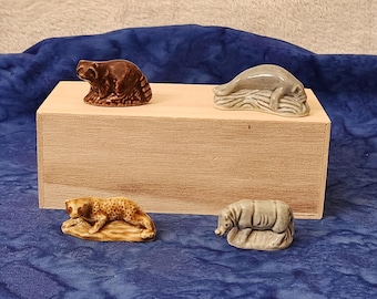 Wade Red Rose Tea Vintage Whimsies Animals Promotion from England Raccoon Walrus Cheetah or Rhino, Diorama Animal, Miniature Home Décor
