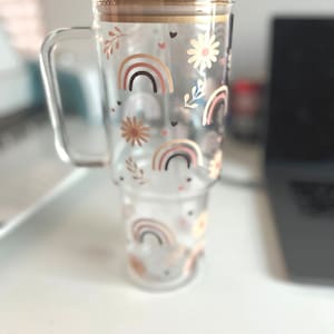 Rainbows and Daisies 40 Oz Clear Glass Tumbler