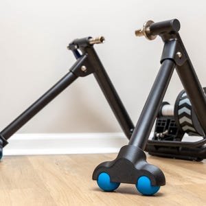 Trainer Feet, fits wahoo kickr snap. Indoor smart trainer, rocker feet, turbo trainer. Increase side-to-side movement.
