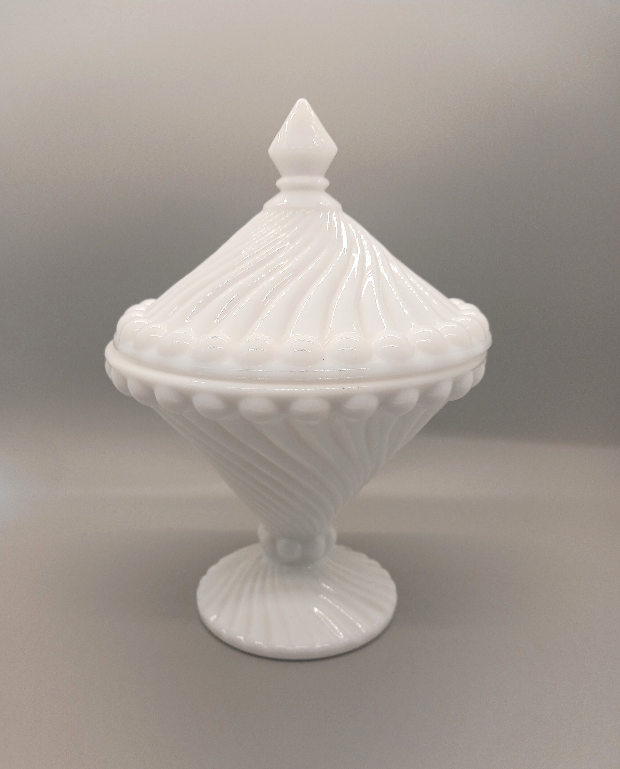 Westmoreland Old Quilt Milk Glass Candy Bowl With Lid Hand