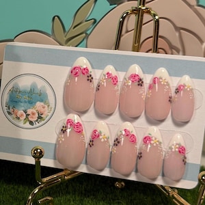 PARIJSE BLOEMEN - gelpers op nagels, op bestelling gemaakt, rozen, madeliefjes, boshyacinten, gebladerte, lente, zomer, snelle manicure