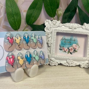 BALLOONS - Gel Press On Nails - Set of 10 Mouse Balloon nails - Magical Nails - Mickey Nails - Disney Nails