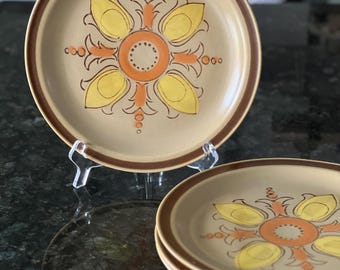 4 VINTAGE 70’s Hearthside Stoneware Fleur De Lis Japan Dinner Plate 10.5”