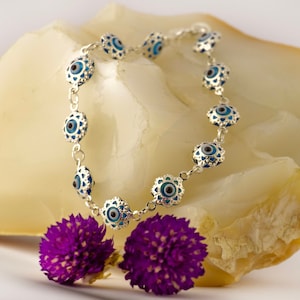 Braccialetto con ciondolo con occhio maligno, braccialetto minimalista con occhio maligno, delicato braccialetto in argento, braccialetto con catena in argento, regalo per la fidanzata, ciondolo con occhio maligno