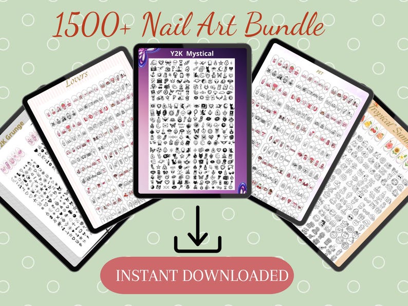 Puede incluir: Una colecci&oacute;n digital de m&aacute;s de 1500 dise&ntilde;os de arte de u&ntilde;as mostrados en cuatro pantallas de tableta. Las pantallas presentan varios temas incluyendo Y2K Mystical, Lovers y Tropical Summer. Un icono de descarga y el texto INSTANT DOWNLOADED.