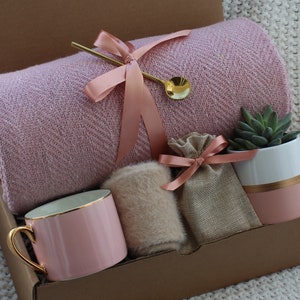 Best Friend Gift Personalized, Postpartum Care Package, Relaxation Gifts For Women, Care Package For Her Comfort, Pamper Gift Box For Her PinkSucculentBlanket