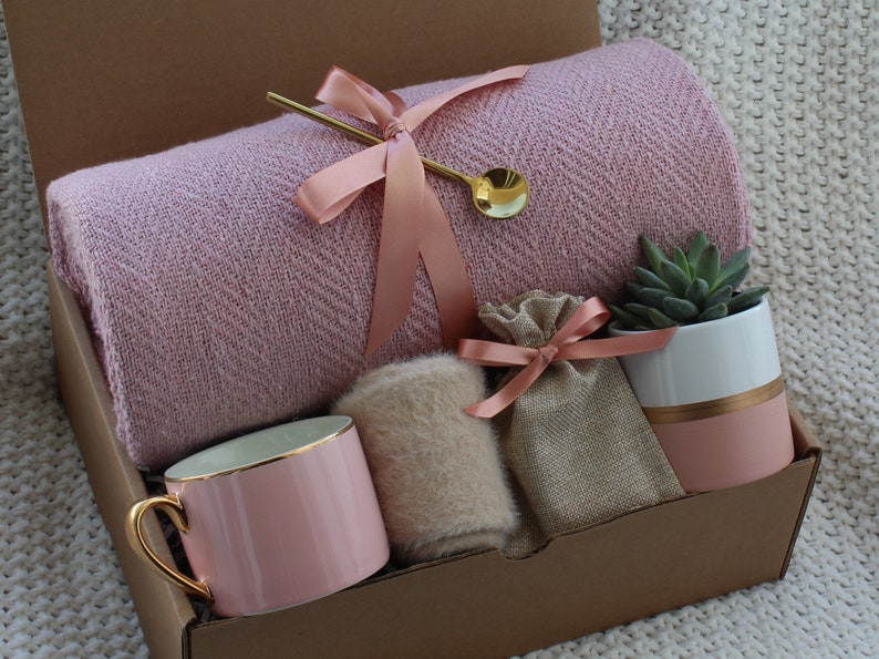 Best Friend Gift Personalized, Postpartum Care Package, Relaxation Gifts For Women, Care Package For Her Comfort, Pamper Gift Box For Her PinkSucculentBlanket