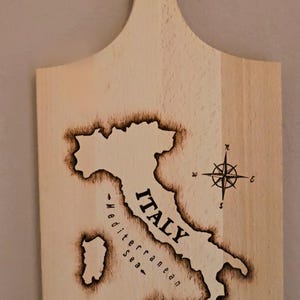 Pyrographed Italian Beech Wood Cutting Board | Hand-Decorated Map of Italy | Personalized New Home Gift | 20 x 40 cm Rustic Wood Art
