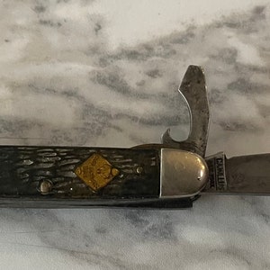 Vintage Cub Scout pocket knife. with Cub scout logo and three blades image 2