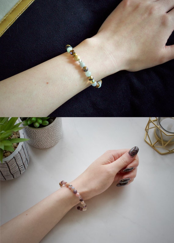 Bracelet Perles Métal Et Pâte De Verre – Sur élastique, Couleur Argenté Vert, Occasion TBE