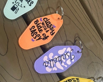 Motel Key Chain Variety – Retro Hotel Keys, Vacation Souvenir Gift, Collectible Keychains for Travelers