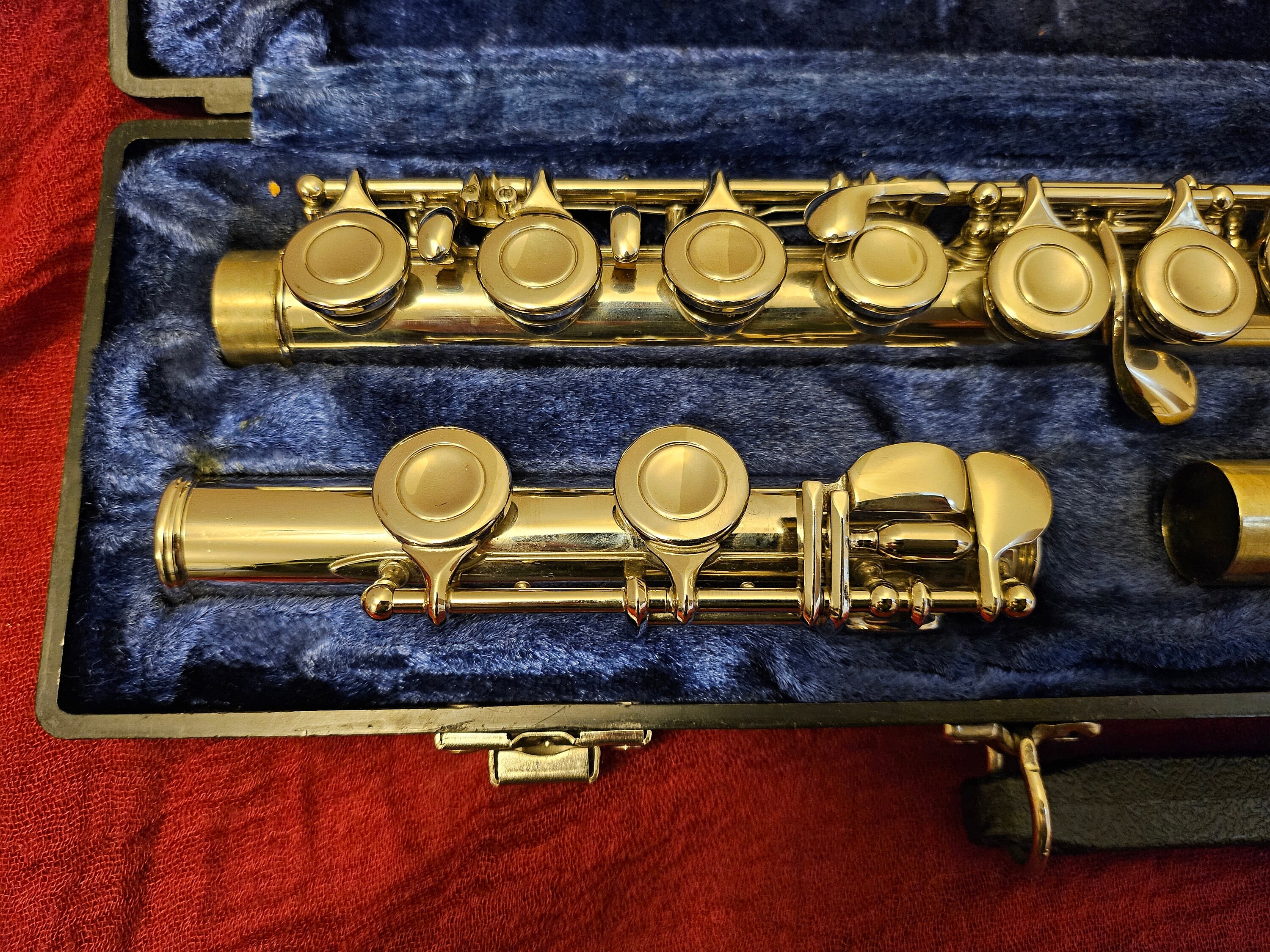 Vintage Selmer USA Bundy Flute Model 333787, Beautiful
