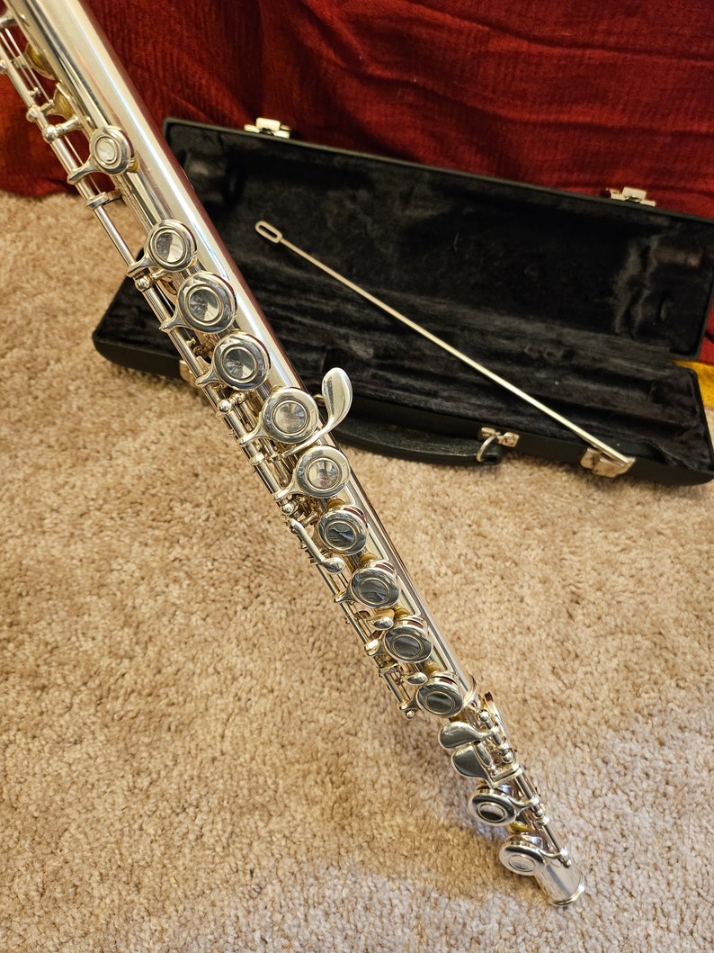 Great Condition Used Vito Flute Serial 113 I image 5
