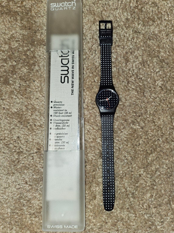 N.I.B- 1988 Womens Pokka Dot Swatch Watch《《NEEDS B