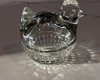 Vintage Clear Glass Chicken Nest Bowl | Hen on Nest Covered Dish | Farmhouse Kitchen Decor | Depression Style Glass Hen Dish | Cottagecore