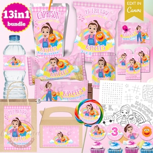 K&ouml;nnte beinhalten: Eine Sammlung rosa Partyzubeh&ouml;rs zum 3. Geburtstag mit einem Cartoon-M&auml;dchen und einem gelben Monster. Enth&auml;lt Capri Sun-Beutel, S&uuml;&szlig;igkeiten, Wasserflaschenetiketten und Cupcake-Topper. Text: "Kaycee's 3rd Birthday!"