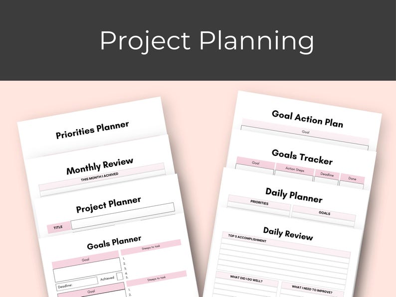 Puede incluir: Un conjunto de hojas de trabajo imprimibles para la planificaci&oacute;n de proyectos con secciones para prioridades, revisi&oacute;n mensual, planificaci&oacute;n de proyectos, objetivos, planificaci&oacute;n diaria y revisi&oacute;n diaria. La hoja de trabajo est&aacute; dise&ntilde;ada en un estilo minimalista con texto negro y acentos rosados.