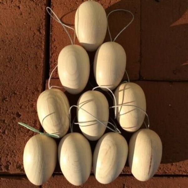 10 wooden eggs for painting made of beech wood with suspension 40 x 60 mm