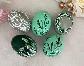 Huevos de Pascua de madera pintados a mano: decoración floral verde, juego de 5