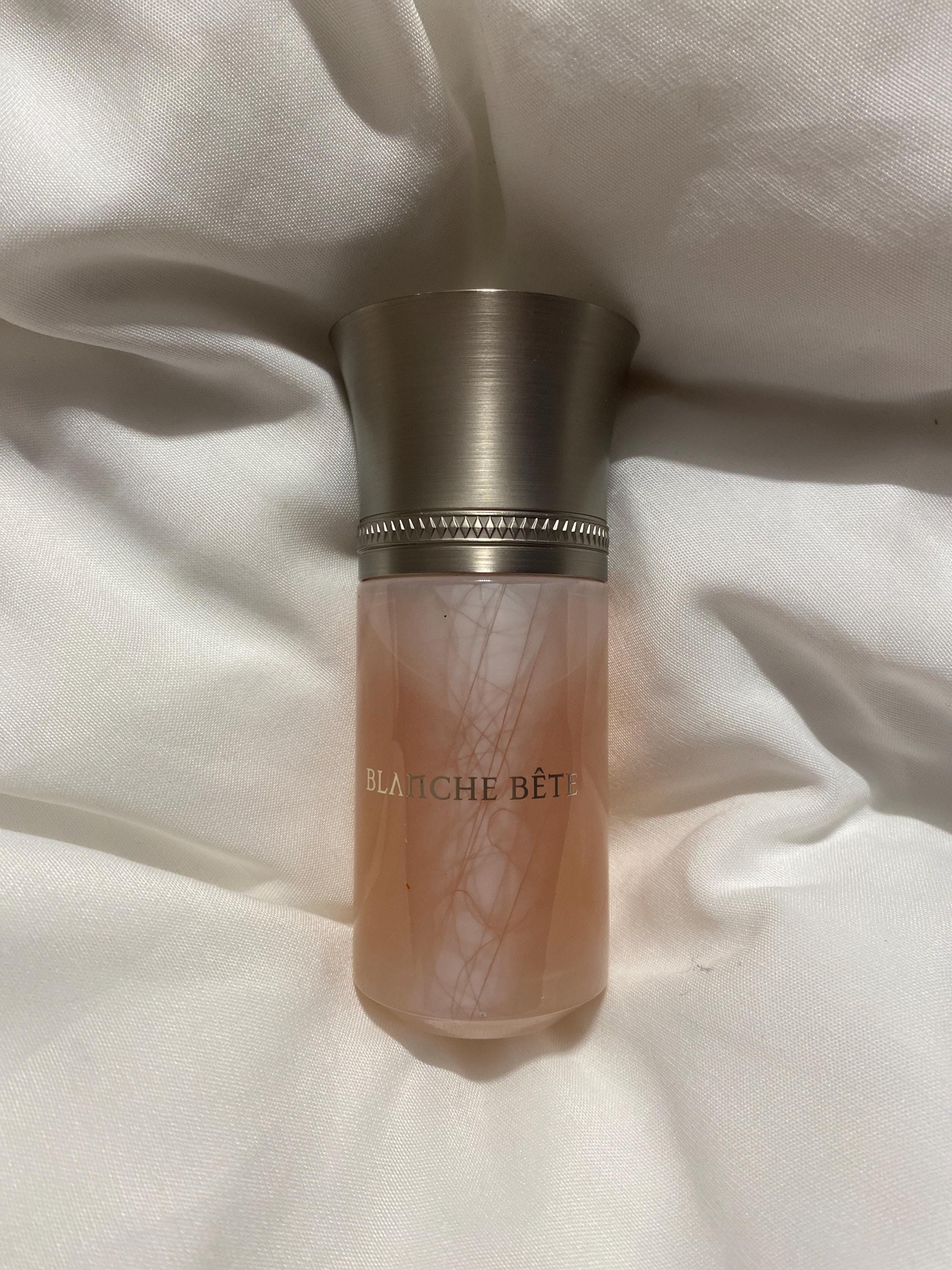 Liquides Imaginaires Blanche Bête - Eau de Parfum / Probe