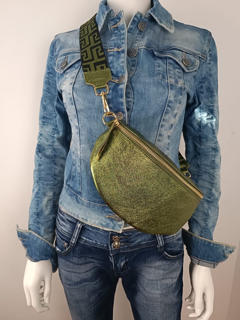 Nueva riñonera de cuero verde metálico para mujer, riñonera, bolsos cruzados grandes con purpurina. Regalo para mujer. Disponibles otros colores imagen 9