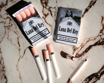 Kit de tinte labial de terciopelo Lana Del Rey / 10 colores / Juego de lápiz labial de cigarrillos creativo / LDR Merch / Regalo perfecto para ella /