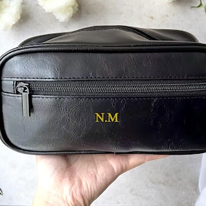 Personalisiertes Leder Dopp Kit | Benutzerdefinierte Monogramm Kulturtasche | Reise-Grooming Bag für Männer | Vatertags Geschenk | Reisetasche mit Gravur