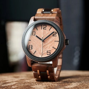 Men's Wood Watch, Engraved Watch, Personalized Watch for Him, Walnut Watch, Anniversary Gift, Birthday Gift for Husband Dad, Christmas Gift