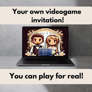 Puede incluir: La pantalla de una computadora portátil muestra una invitación de videojuego pixelada para una boda. El juego presenta dos personajes pixelados, un hombre y una mujer, de pie frente a un arco floral. El texto en la pantalla dice "Adrianne & Milkie" y las opciones del menú del juego son "Nuevo juego", "Continuar" y "Apagar". El texto debajo de la computadora portátil dice "¡Puedes jugar de verdad!"