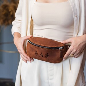 Benutzerdefinierte Bauchtasche, Leder Gürteltasche, Bumbag für Frauen, Mini Gürteltasche, Leder Gürteltasche, Monogramm bumbag