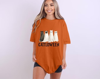Retro Halloween Cat T-Shirt: Comfort Colors Spooky Fall Tee