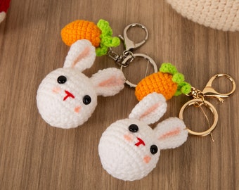 Lapin et porte-clés au crochet faits main, petite peluche lapin au crochet, cadeau de naissance, cadeau de Pâques