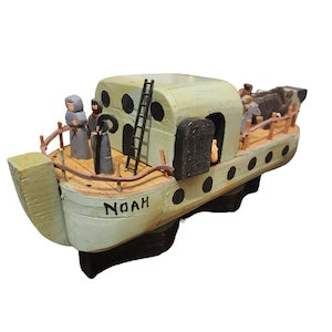 Vintage Handmade Wood Noah’s Ark