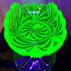 Uranium Glass, Bageley&#39;s Glass Bowl in The Shape of Leaves