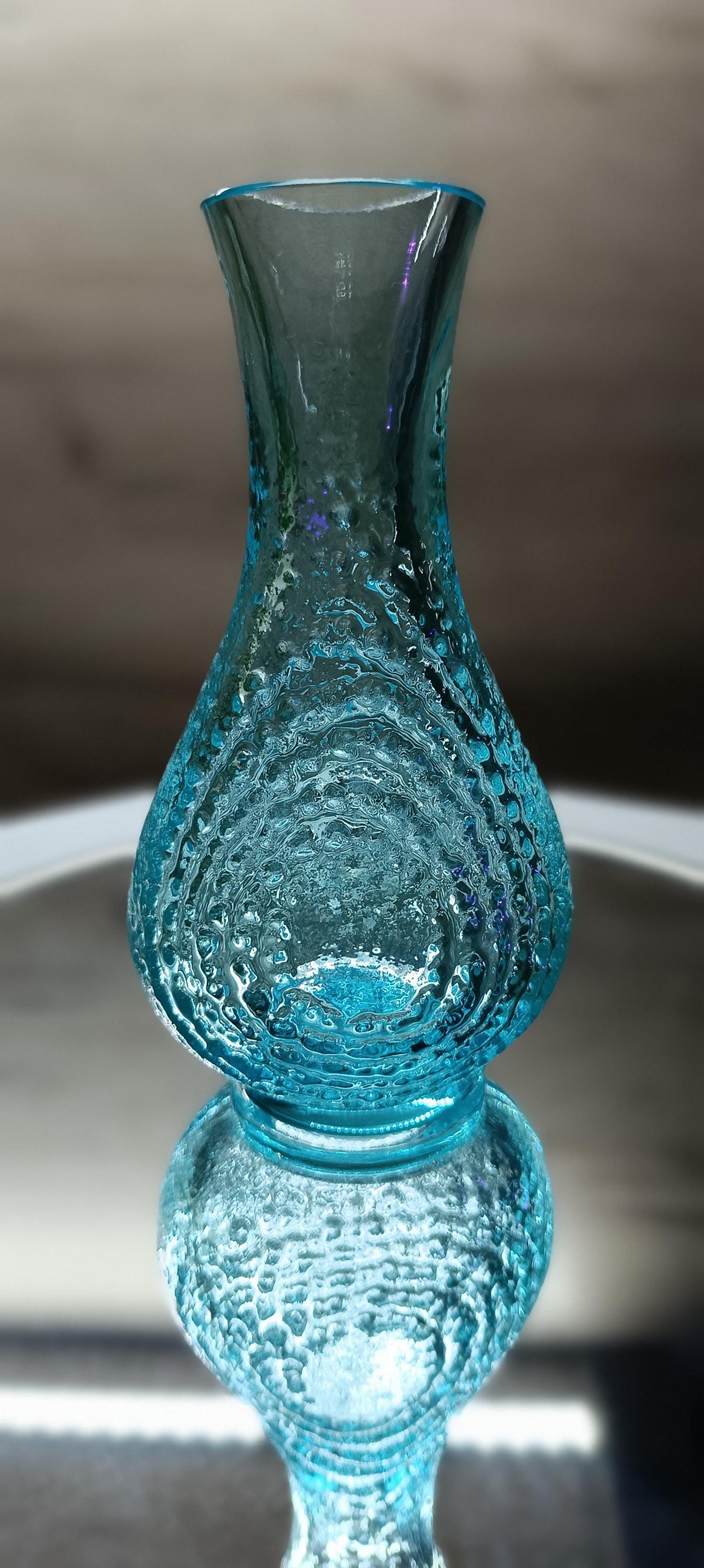Blue uranium glass Vase!  Top condition! Design V. HANUŠ.