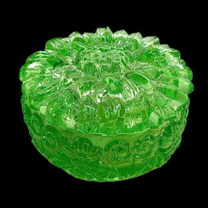 Vintage Uranium Glass Bowl with Sunflower Motif – Glowing Green Lidded Dish, UV Reactive Vaseline Glass