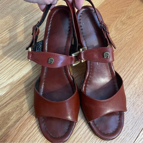 Etienne Aigner Leather Oxblood Sandals Chunky Block Heel Vintage 70s Size 6.5 N