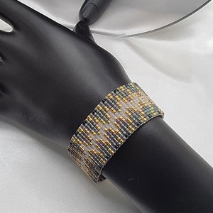 Geometric Loom Bead Pattern, Gold Miyuki Pattern, Miyuki Delica Bracelet Pattern, Square Stitch Pattern, Art Deco Seed Bead-Midnight Lagoon