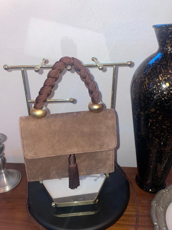 Brown vintage handbag with tassels