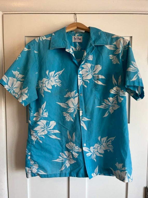 RAI NANI Vintage Hawaiian Floral Blue White Mens L