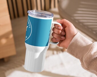 Travel mug with a handle