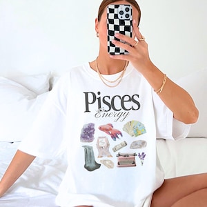 Pisces Shirt, Astrology Shirt, Zodiac Sign Shirt, Y2K Top, Graphic Tee, Astrology Zodiac Sign Gifts, Yoga Shirt, Trendy Shirt, Zodiac Shirt