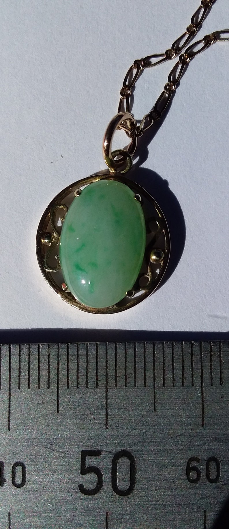 9ct gold jade pendant and 9ct gold chain | Etsy