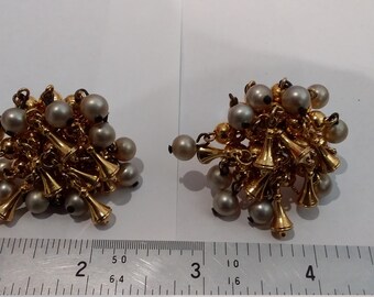 Vogue Cha Cha Clip On Earrings