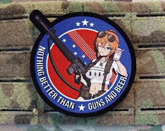 Nichts besser als Pistolen und Bier [Von Zerofid] l Militär Mola Anime Aufnäher l