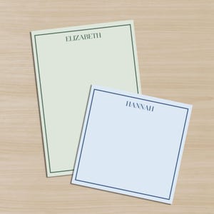 Notatnik z pastelowymi karteczkami samoprzylepnymi, spersonalizowany, przypominający o imieniu i inicjale, uroczy, minimalistyczny, papierniczy, prezent dla niego i jej najlepszego przyjaciela