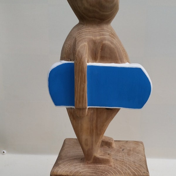 Holzskulptur , Figur , Holz Figur mit Luftmatratze