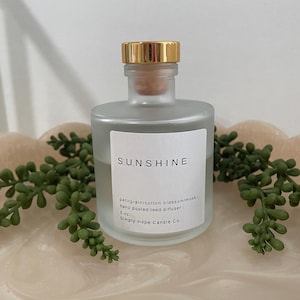 Reed Diffuser, Sunshine, Flameless Room Fragrance, Home Decor, Gift for Her, Non-Toxic, All Natural, Hand Poured, Fresh Scent