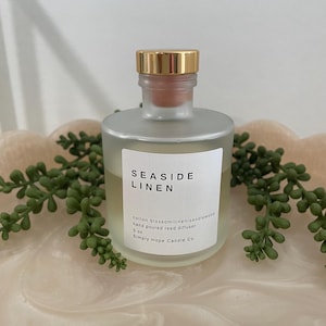 Reed Diffuser, Seaside Linen, Flameless Room Fragrance, Home Decor, Gift for Her, Non-Toxic, All Natural, Hand Poured, Fresh Scent